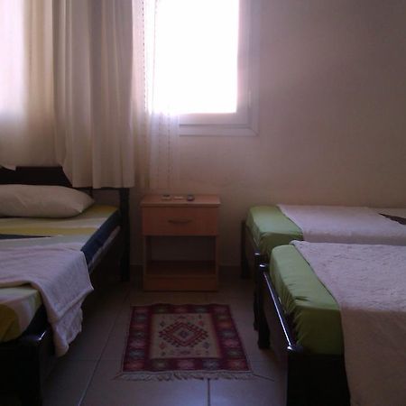 פאטהיה Pinara Pension & Guesthouse מראה חיצוני תמונה
